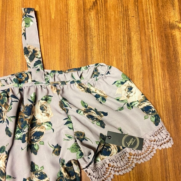 Floral lavender lace off the shoulder top - Picture 3 of 8